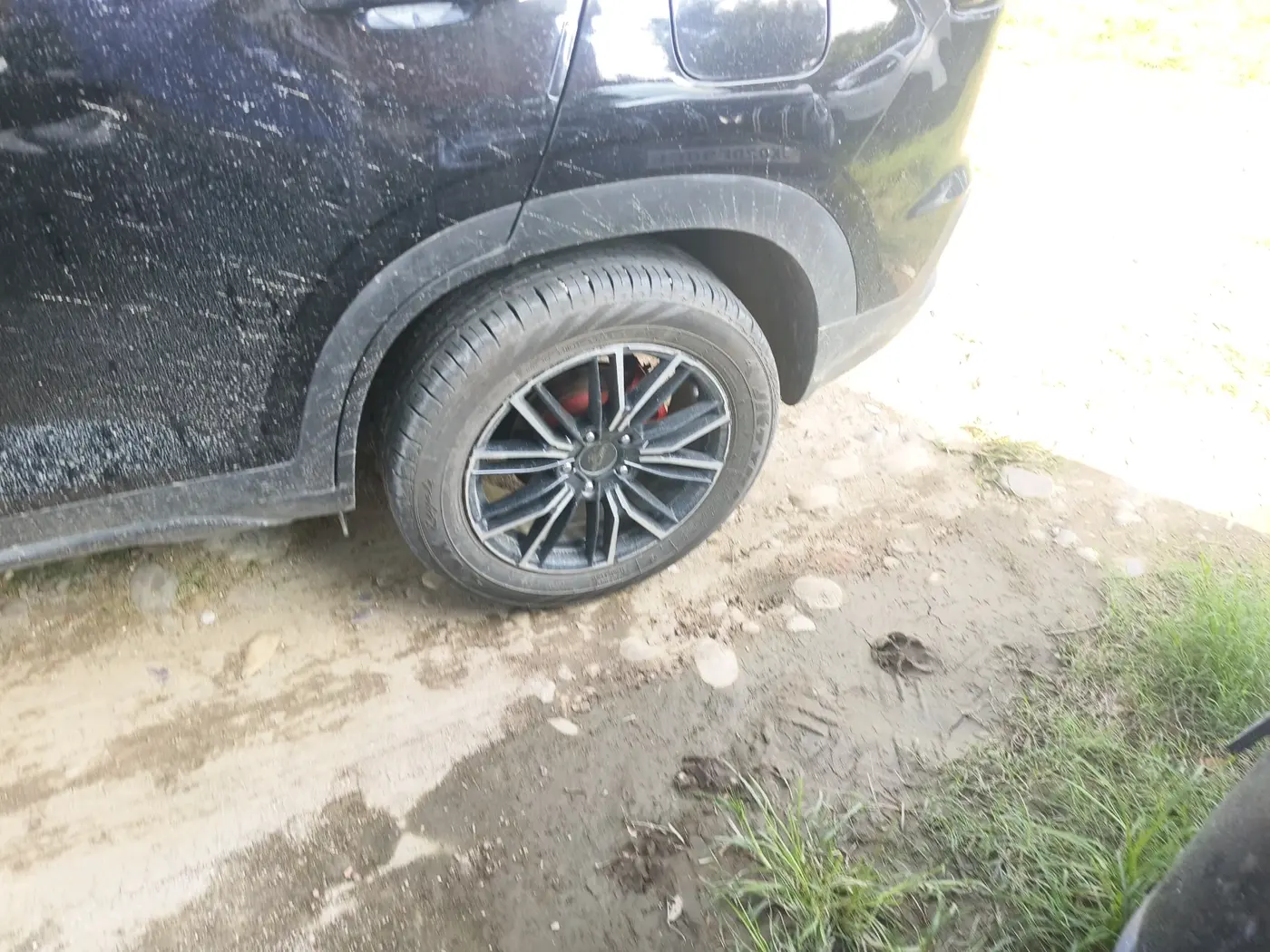 2025 Hyundai Creta E 1.5 PETROL, Petrol, Manual, 9,948 km, tyre
