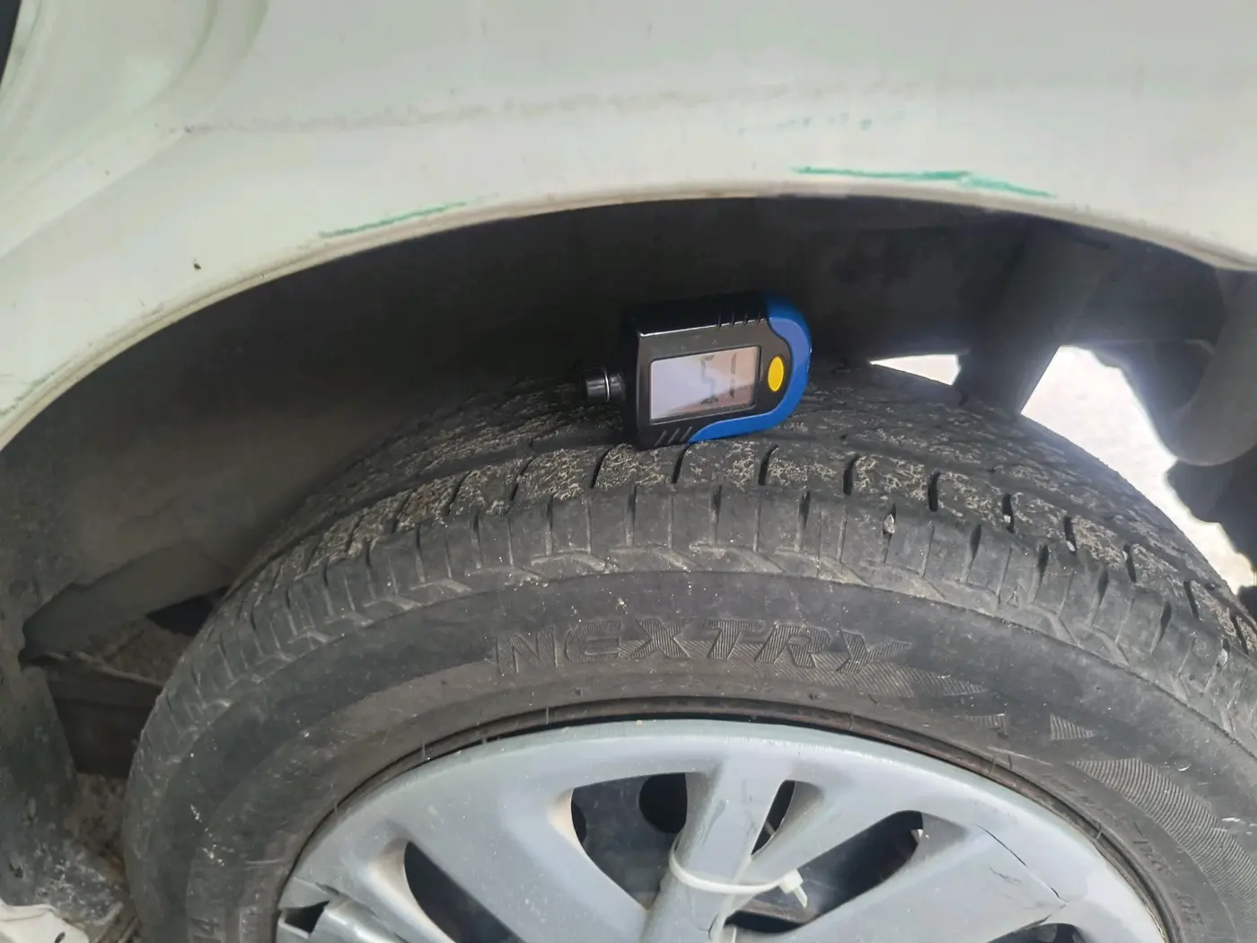 2011 Maruti Wagon R 1.0 VXI, Petrol, Manual, 55,823 km, tyre