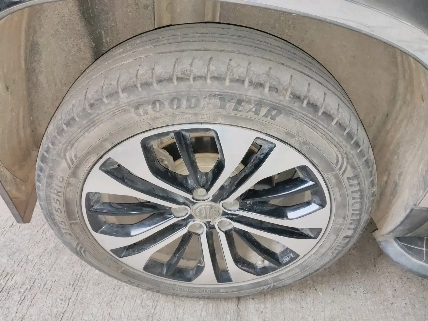 2021 MG HECTOR SHARP 1.5 PETROL CVT, Petrol, Automatic, 62,335 km, tyre