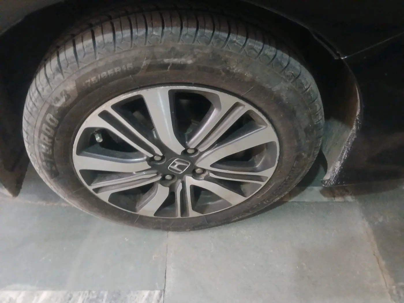 2019 Honda City 1.5L I-VTEC V MT, Petrol, Manual, 83,961 km, tyre