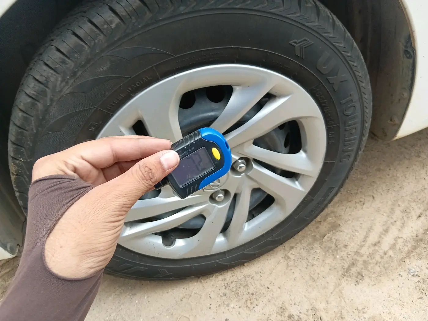 2021 Hyundai GRAND I10 NIOS MAGNA AMT 1.2 KAPPA VTVT, Petrol, Automatic, 74,305 km, tyre