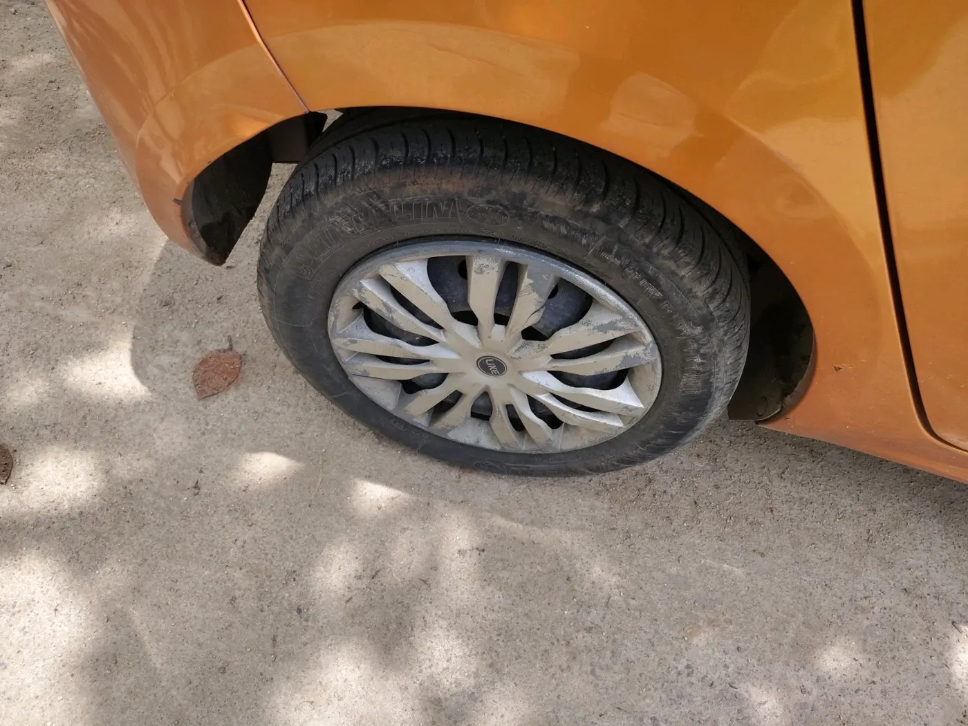 2018 Tata Tiago XZ DIESEL, Diesel, Manual, 74,239 km, tyre