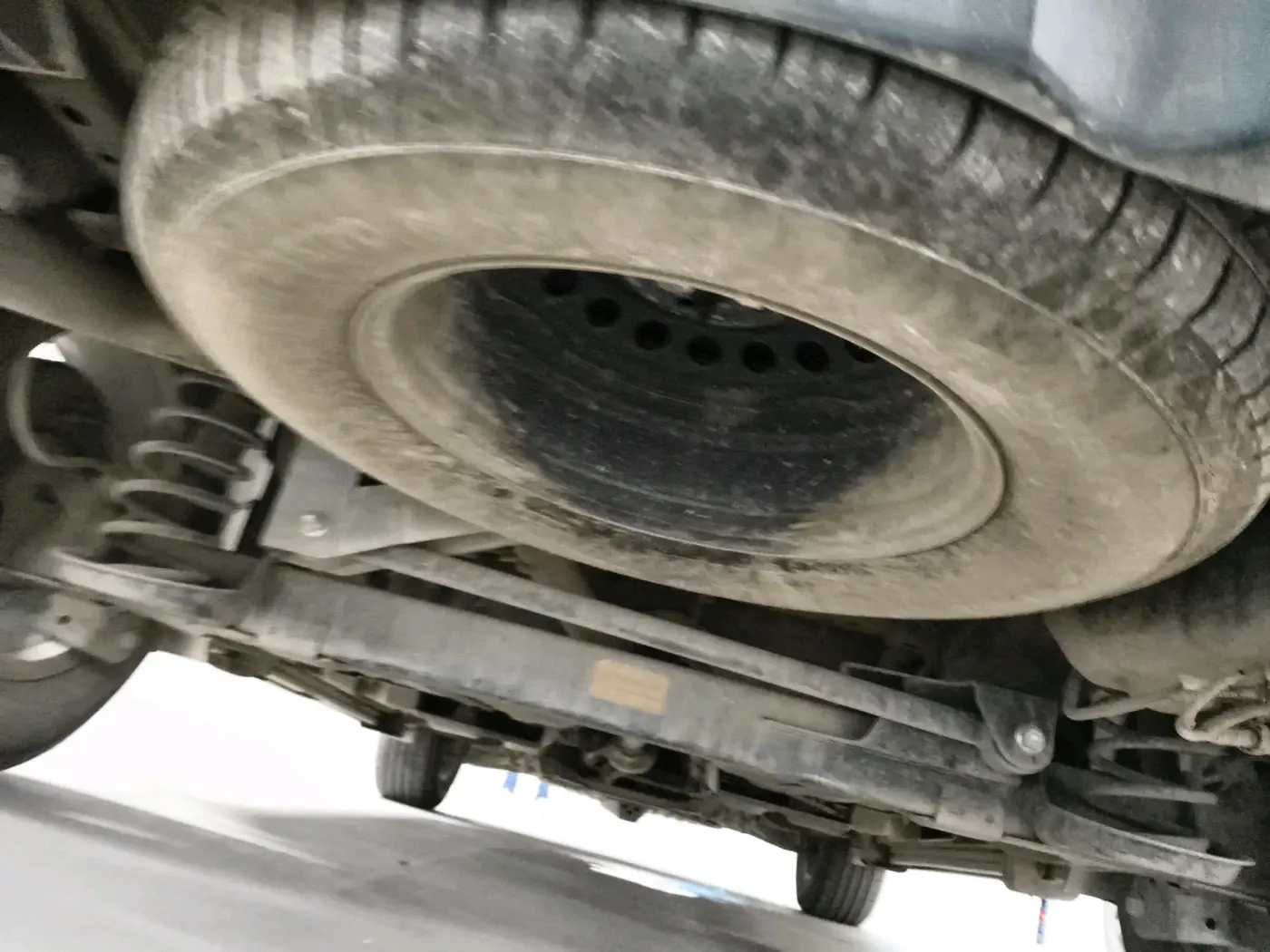 2021 Tata Harrier XTA 2.0L KRYOTEC PLUS, Diesel, Automatic, 42,253 km, tyre