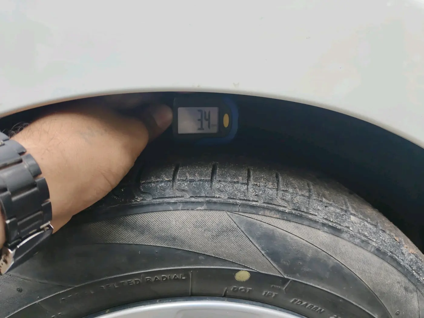 2017 Hyundai Xcent S 1.2, CNG, Manual, 1,04,565 km, tyre