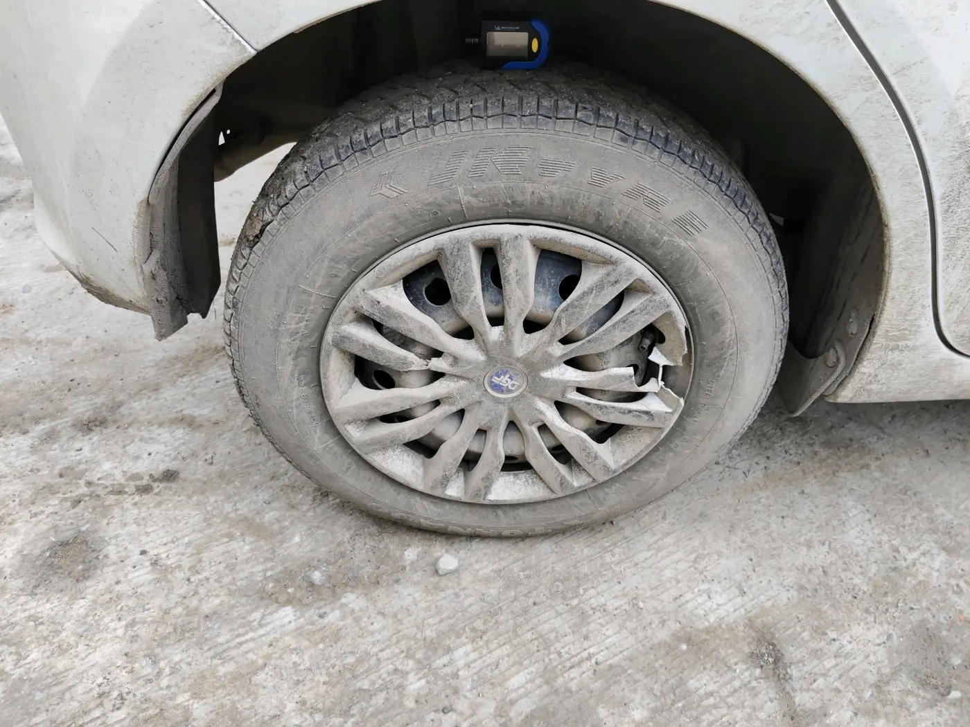 2020 Maruti Swift VXI, Petrol, Manual, 48,056 km, tyre
