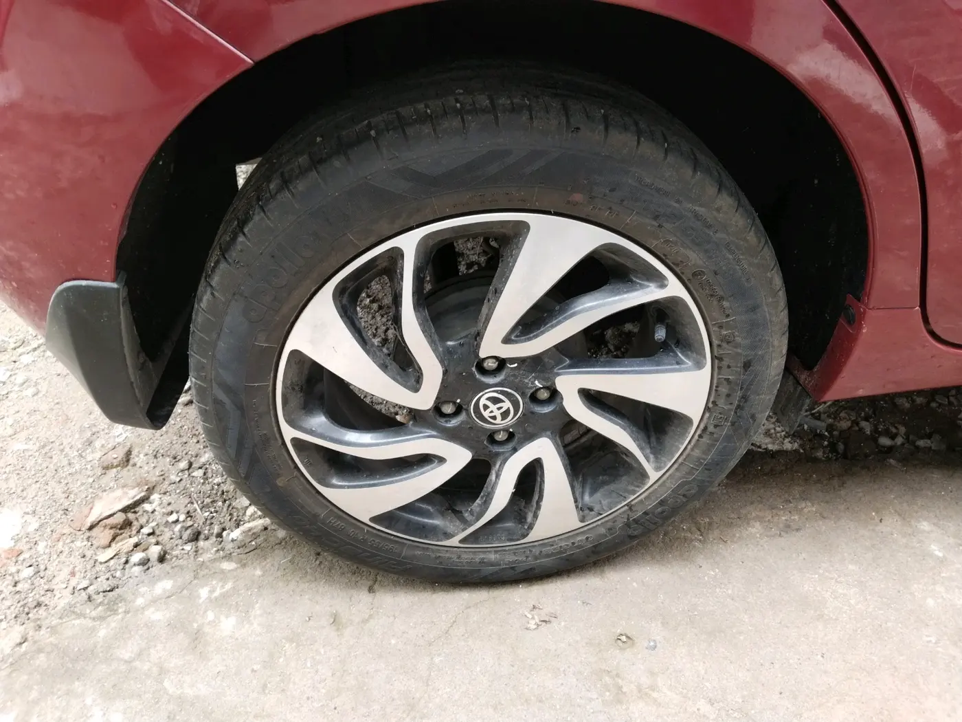 2020 Toyota Glanza G, Petrol, Manual, 39,288 km, tyre