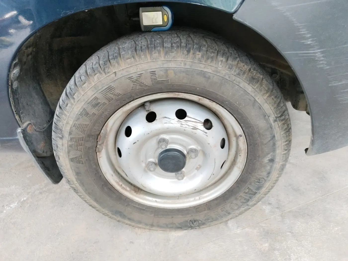 2011 Maruti Alto LXI, Petrol, Manual, 58,950 km, tyre