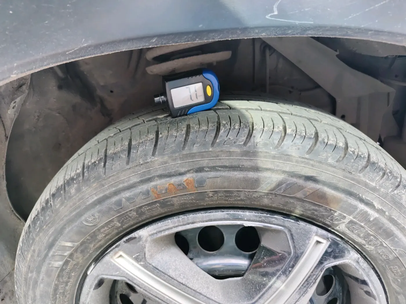 2018 Maruti Vitara Brezza VDI, Diesel, Manual, 1,45,495 km, tyre