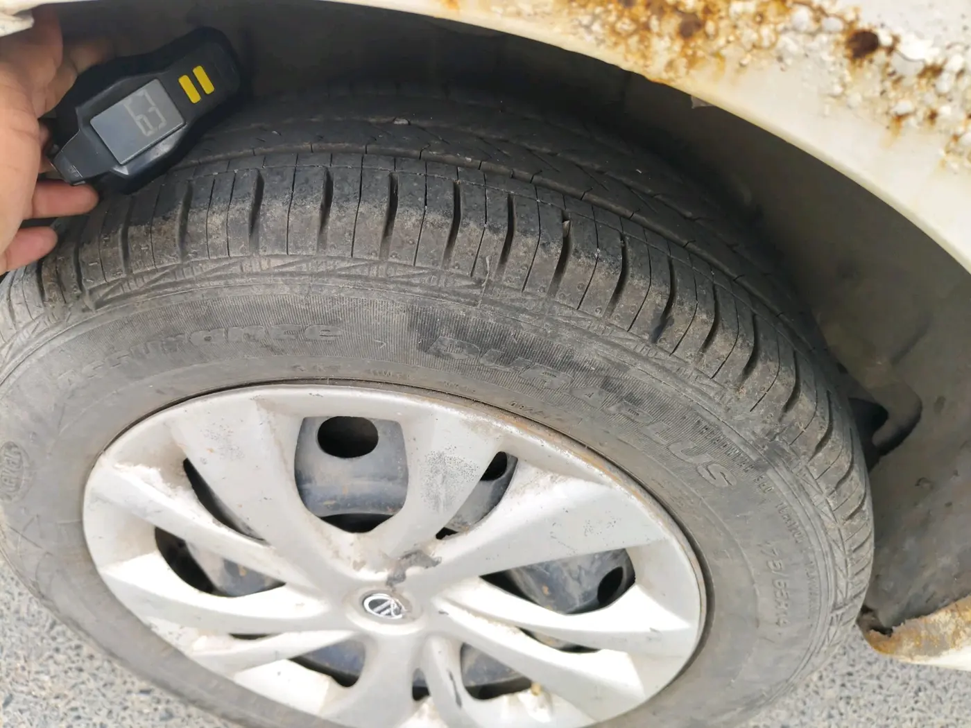 2011 Tata Indica Vista AQUA QUADRAJET, Diesel, Manual, 1,26,708 km, tyre