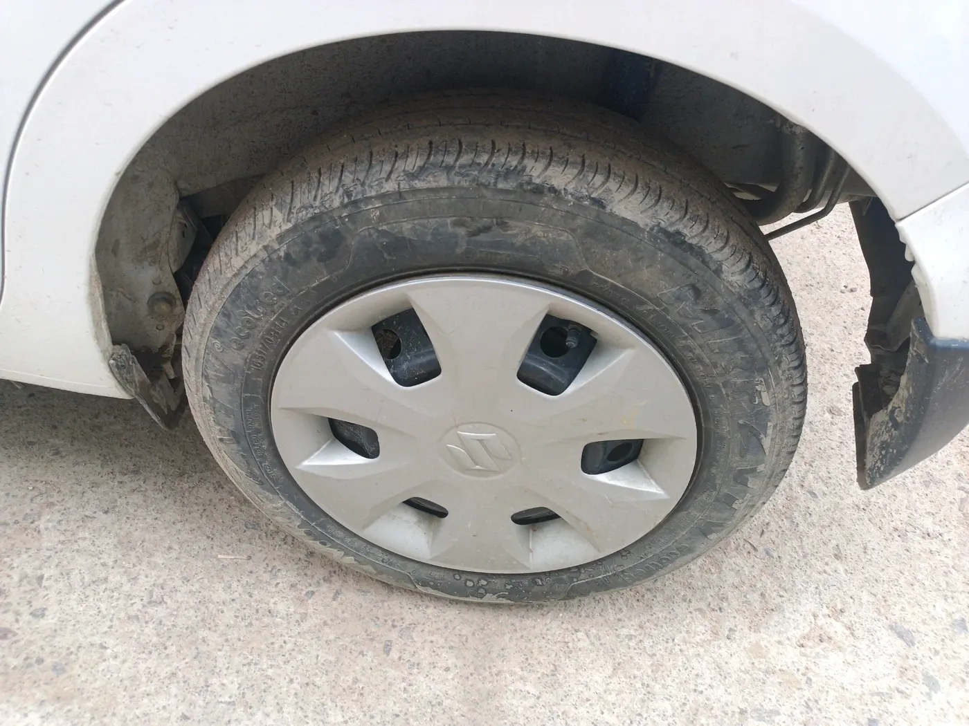 2025 Maruti New Wagon-R VXI CNG 1.0, CNG, Manual, 20,940 km, tyre