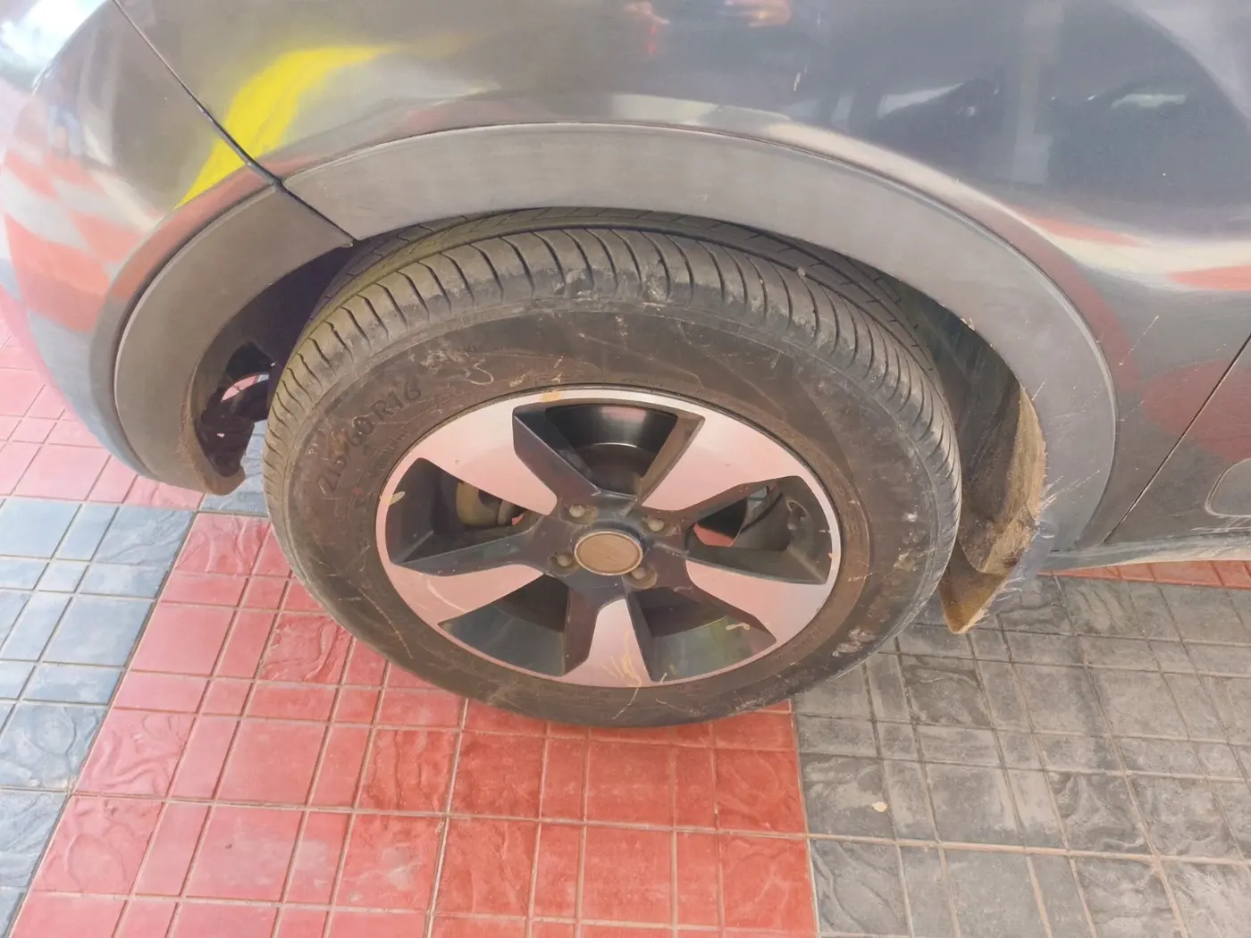 2019 Tata NEXON XZA PLUS DIESEL, Diesel, Automatic, 97,536 km, tyre