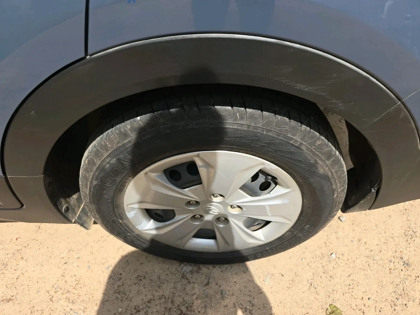 2015 Hyundai Creta S 1.6 PETROL, Petrol, Manual, 1,00,781 km, tyre