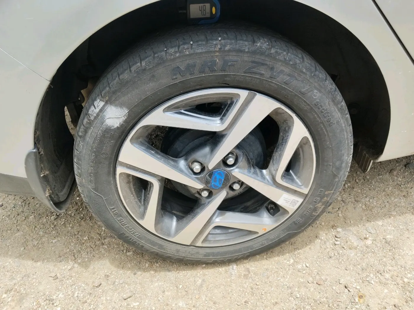 2024 Hyundai AURA SX 1.2 CNG, CNG, Manual, 34,792 km, tyre