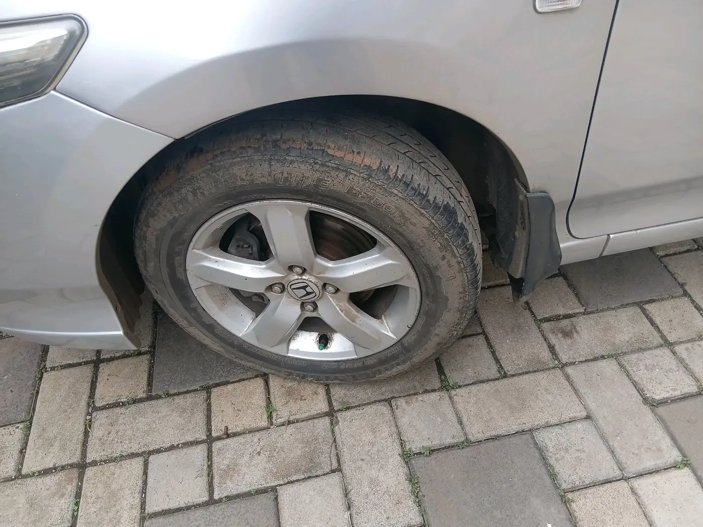 2012 Honda City 1.5L I-VTEC S MT, CNG, Manual, 2,16,786 km, tyre