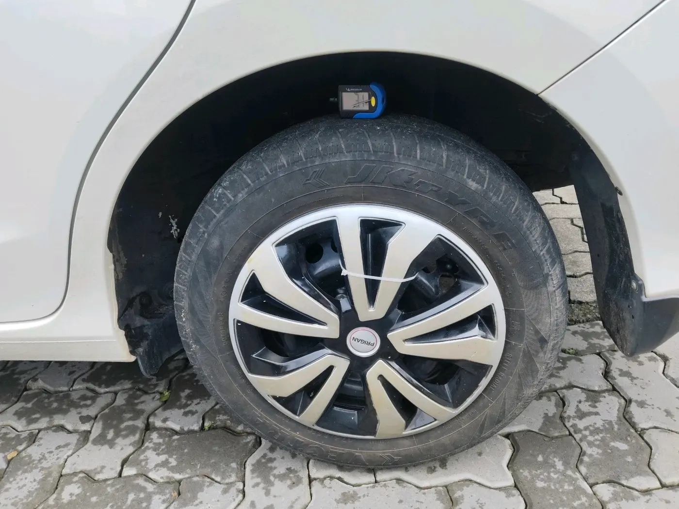 2020 Honda Amaze 1.2L I-VTEC S, Petrol, Manual, 23,975 km, tyre