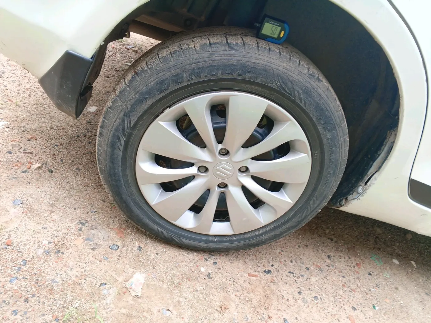 2019 Maruti Swift Dzire TOUR S-CNG, CNG, Manual, 43,900 km, tyre