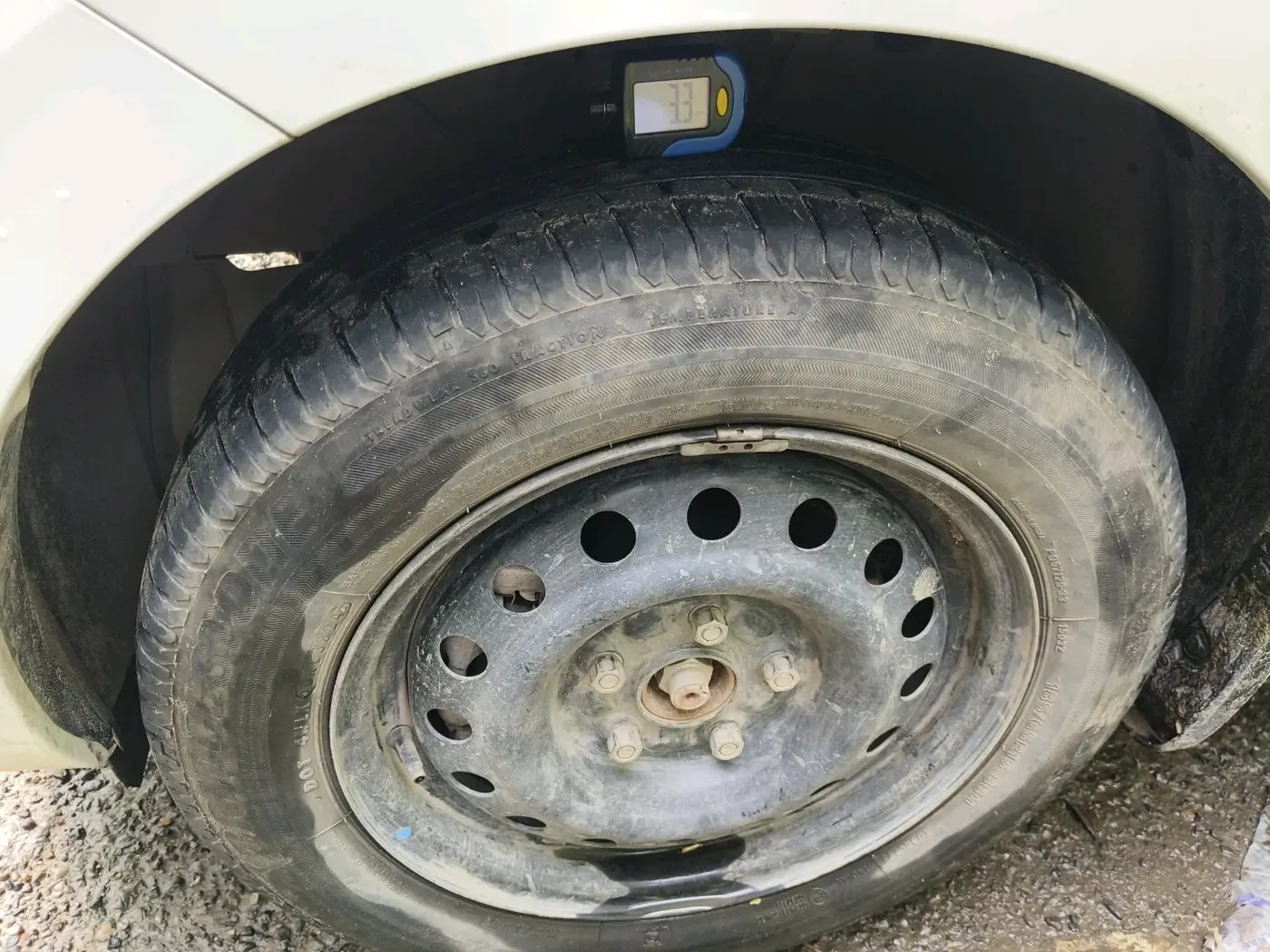 2024 Maruti Ertiga   VXI (O) CNG, CNG, Manual, 43,805 km, tyre