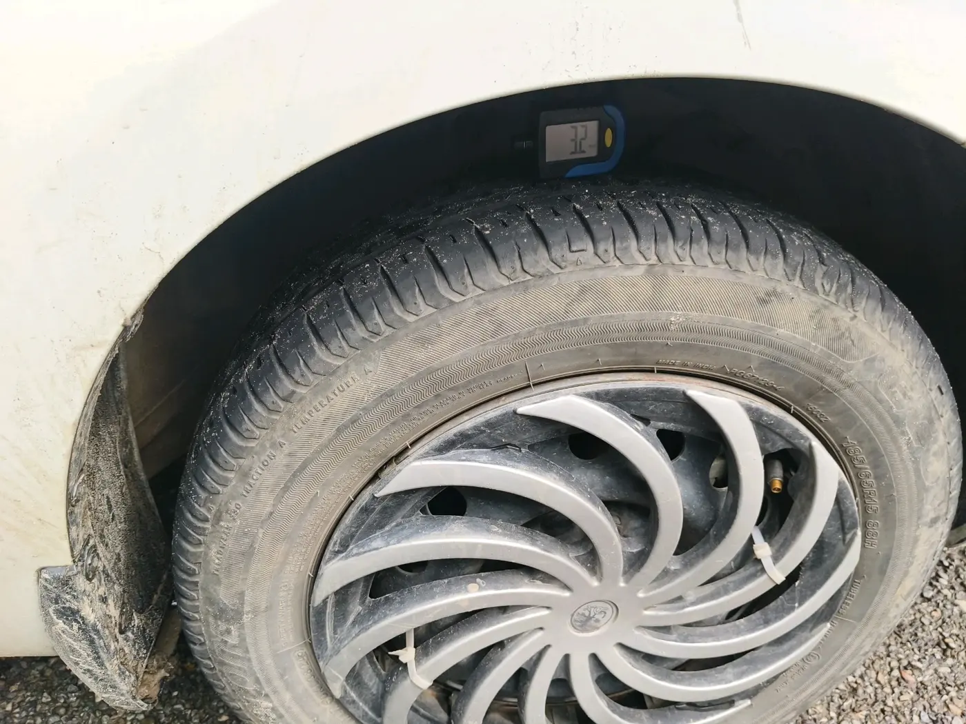 2024 Maruti Ertiga   VXI (O) CNG, CNG, Manual, 43,805 km, tyre