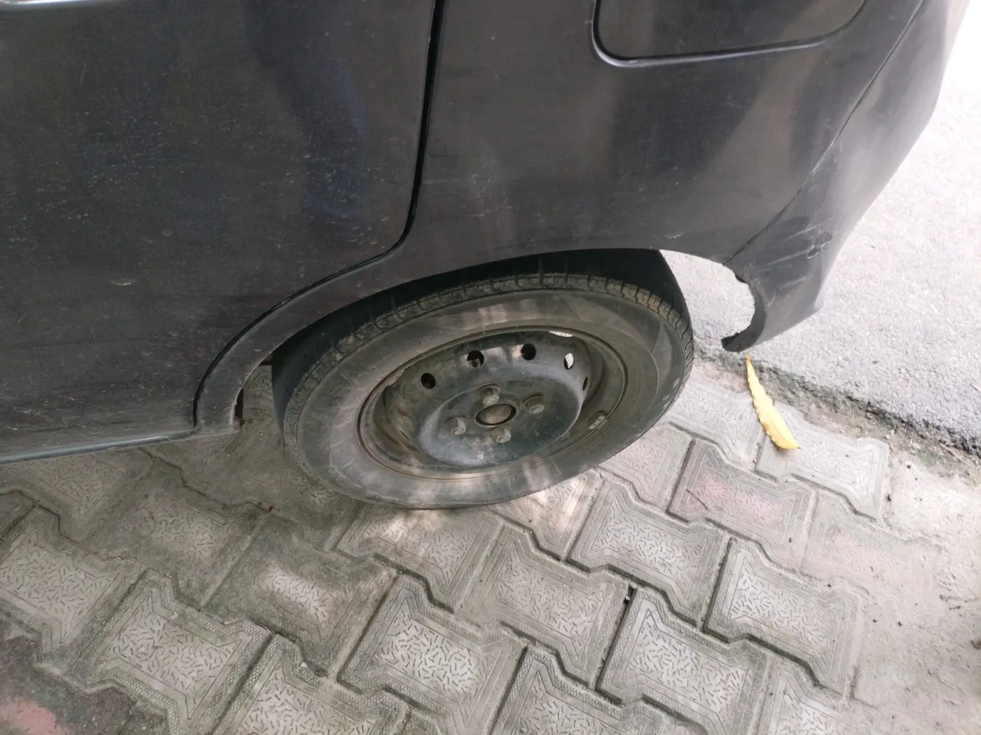 2021 Maruti Alto LXI, Petrol, Manual, 91,821 km, tyre