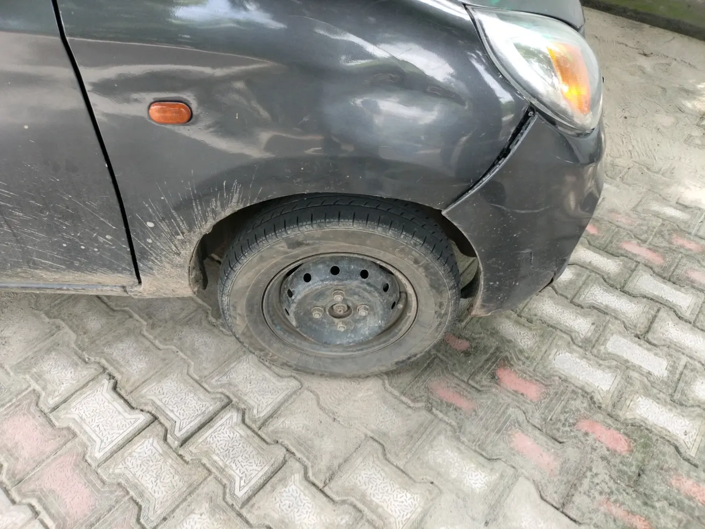 2021 Maruti Alto LXI, Petrol, Manual, 91,821 km, tyre