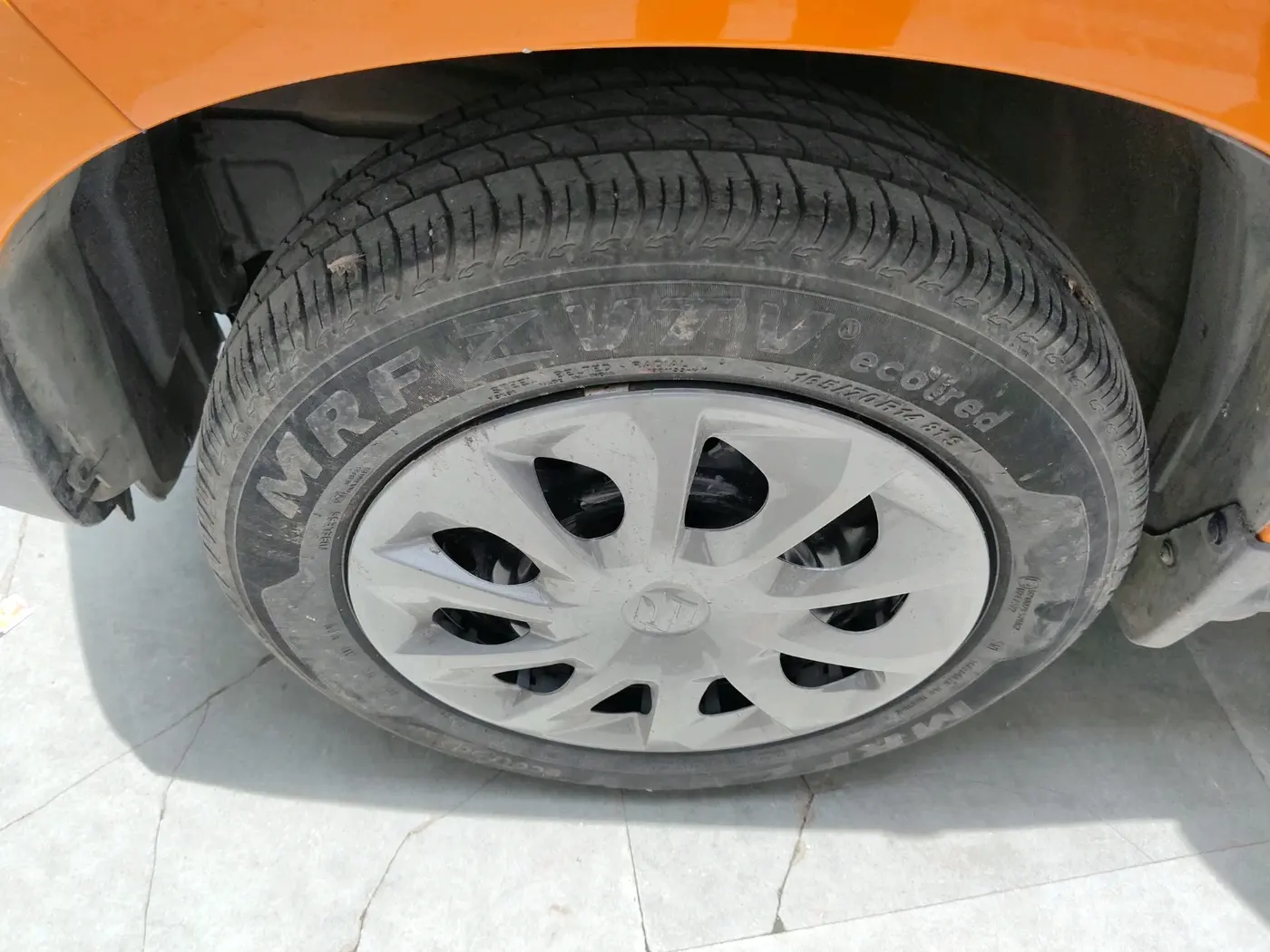 2022 Maruti S PRESSO VXI+, Petrol, Manual, 27,187 km, tyre