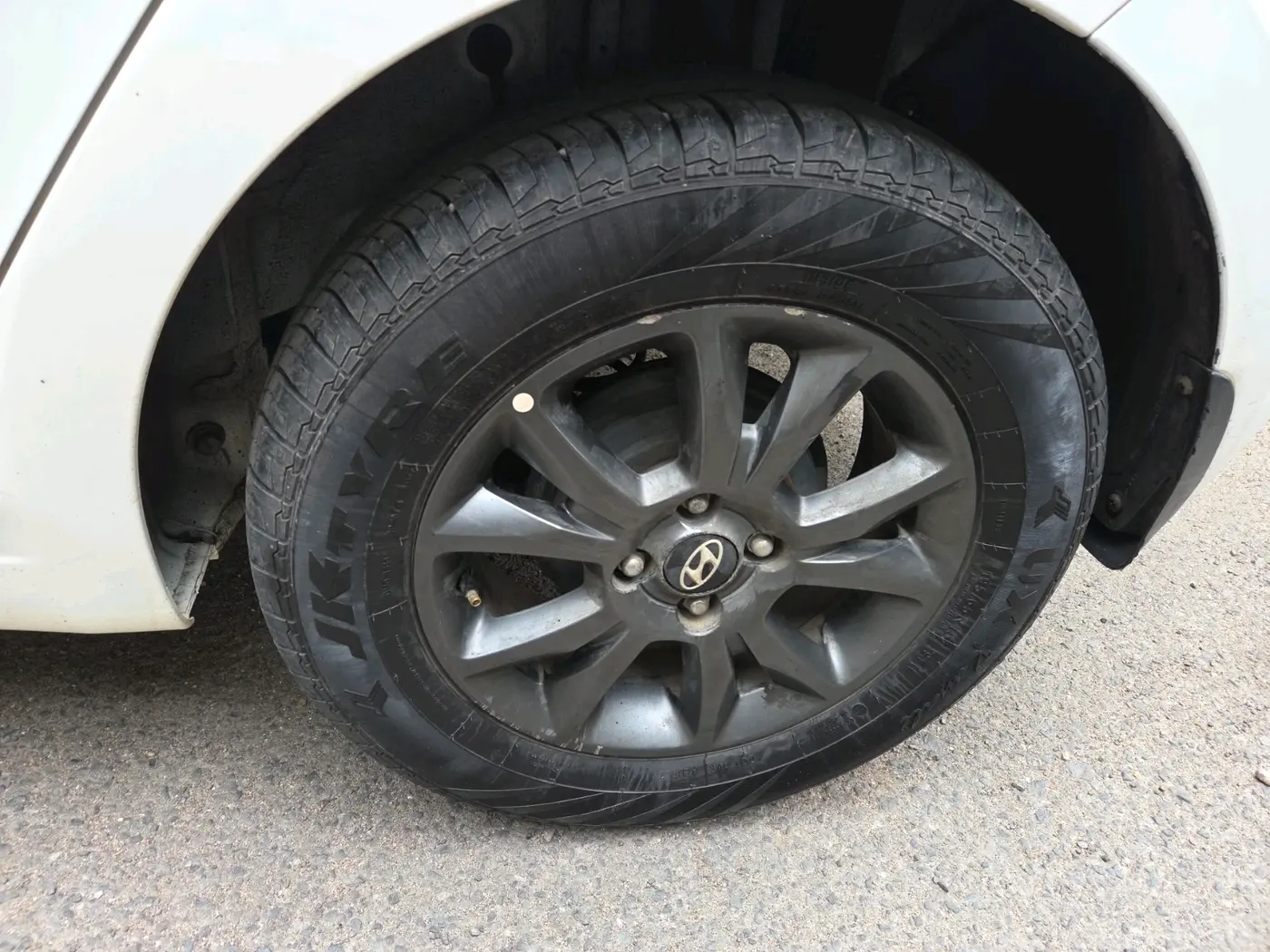 2018 Hyundai Elite i20 ASTA 1.2, Petrol, Manual, 48,249 km, tyre