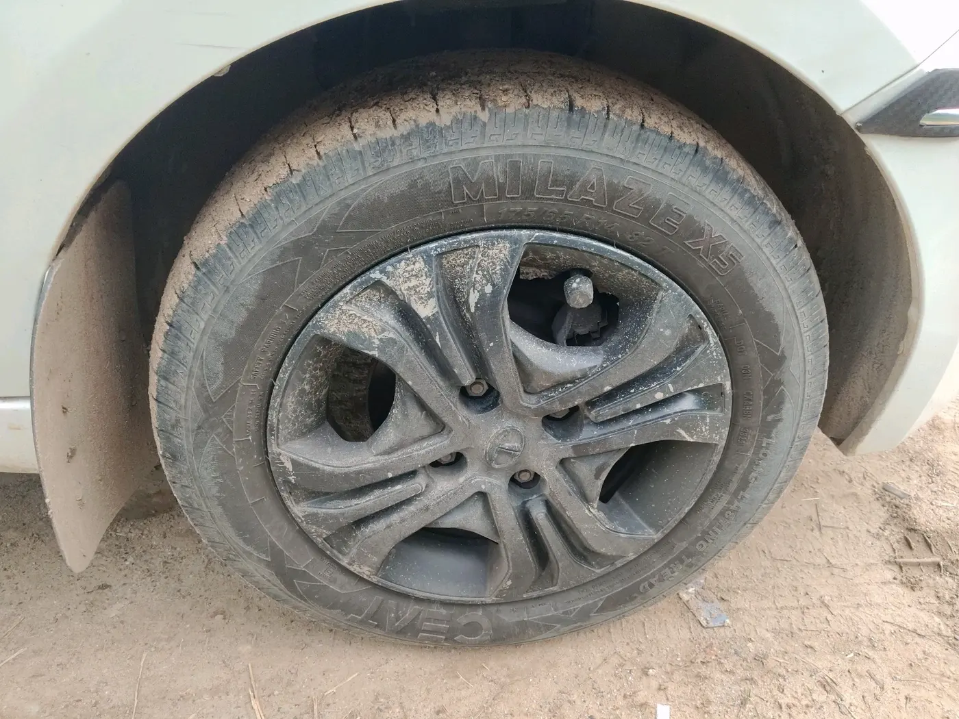 2022 Tata TIGOR XZ PLUS CNG, CNG, Manual, 79,684 km, tyre