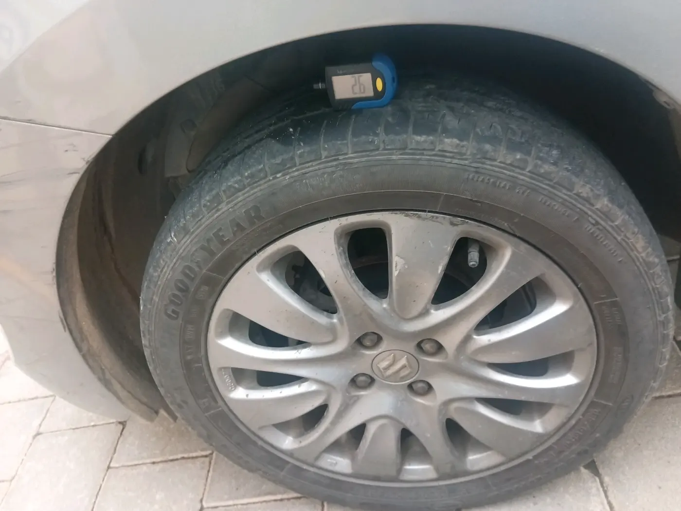2016 Maruti Baleno ALPHA DIESEL 1.3, Diesel, Manual, 92,950 km, tyre