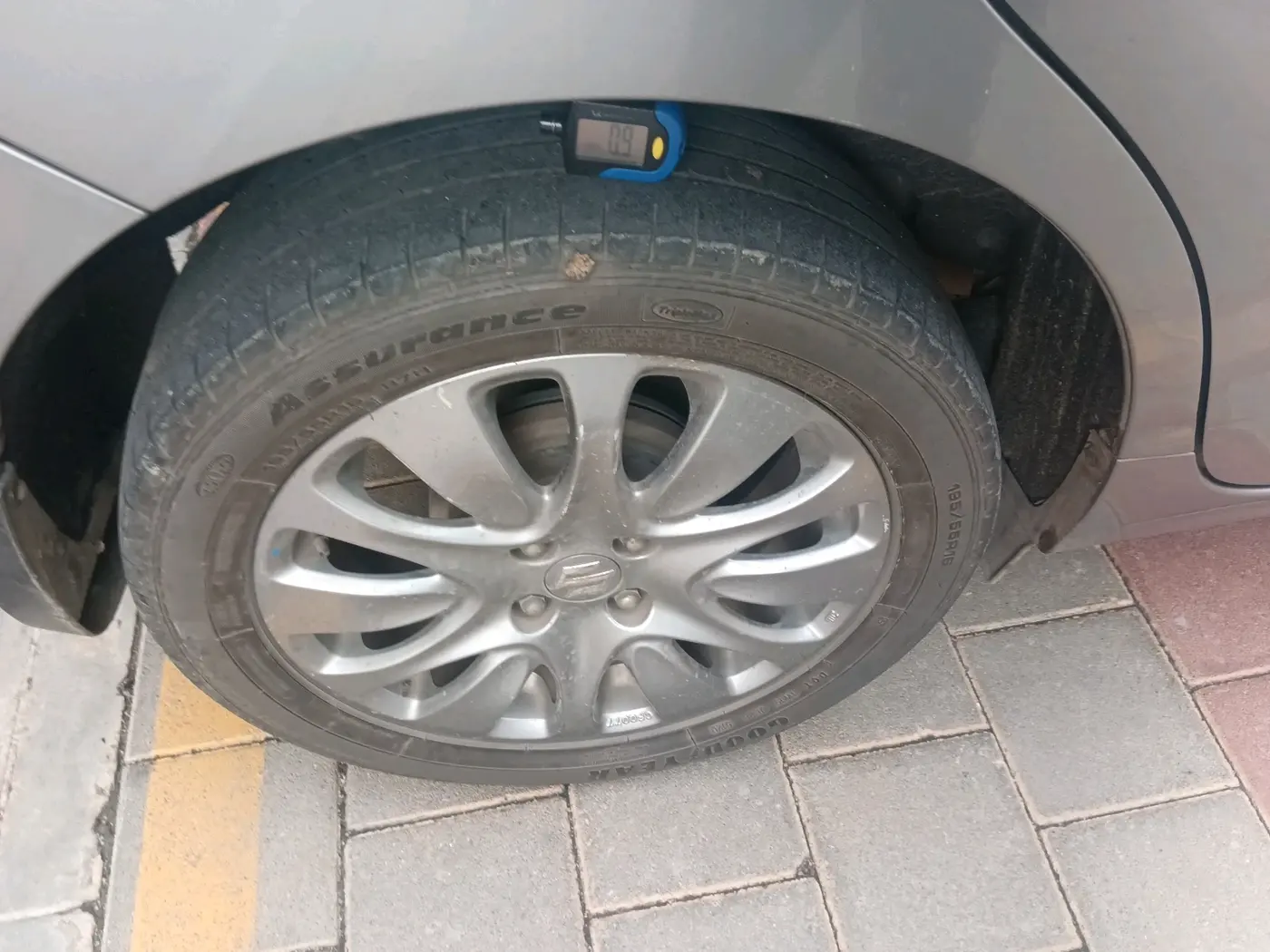2016 Maruti Baleno ALPHA DIESEL 1.3, Diesel, Manual, 92,950 km, tyre