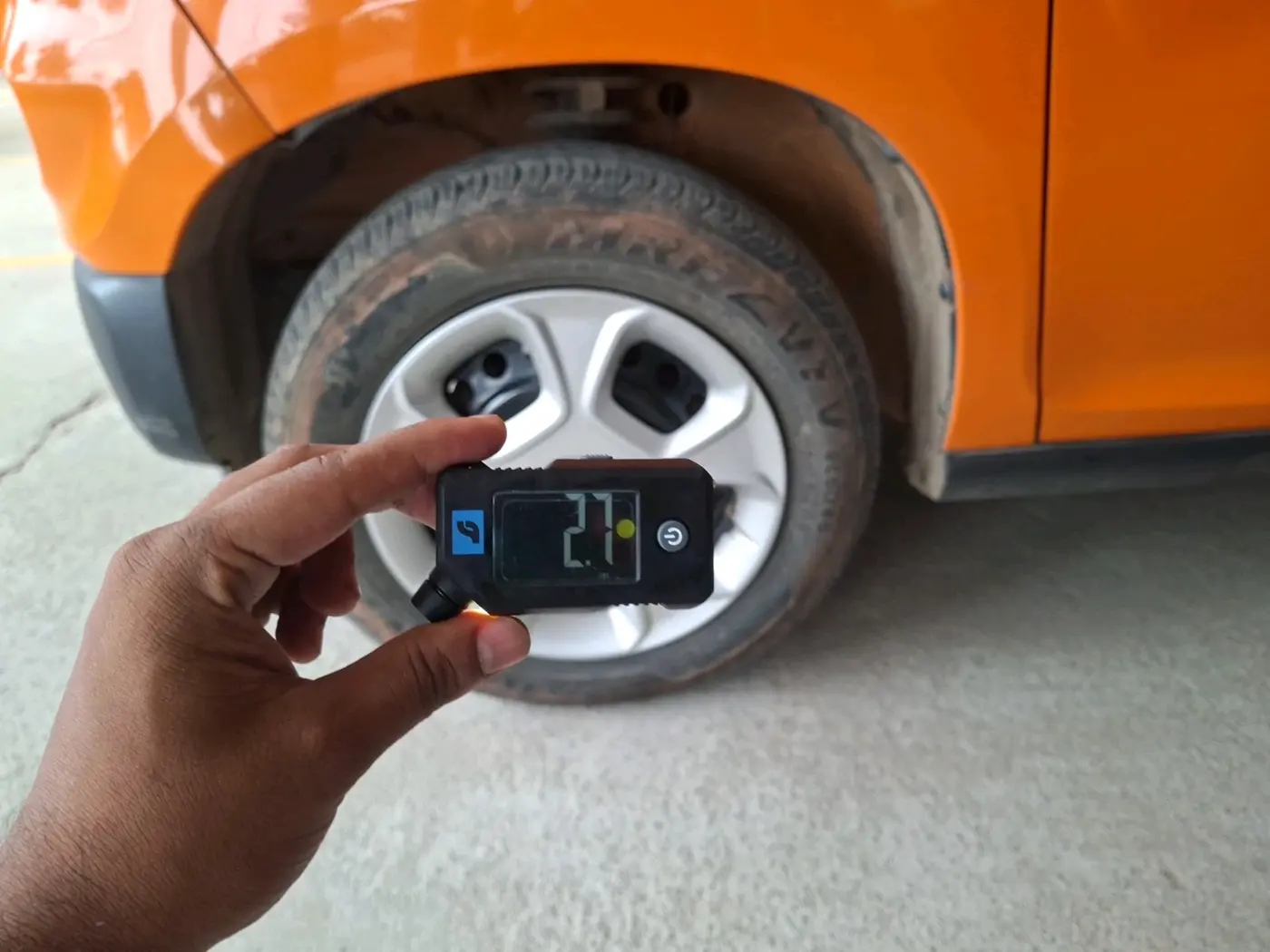 2019 Maruti S PRESSO VXI PLUS AMT, Petrol, Automatic, 37,486 km, tyre