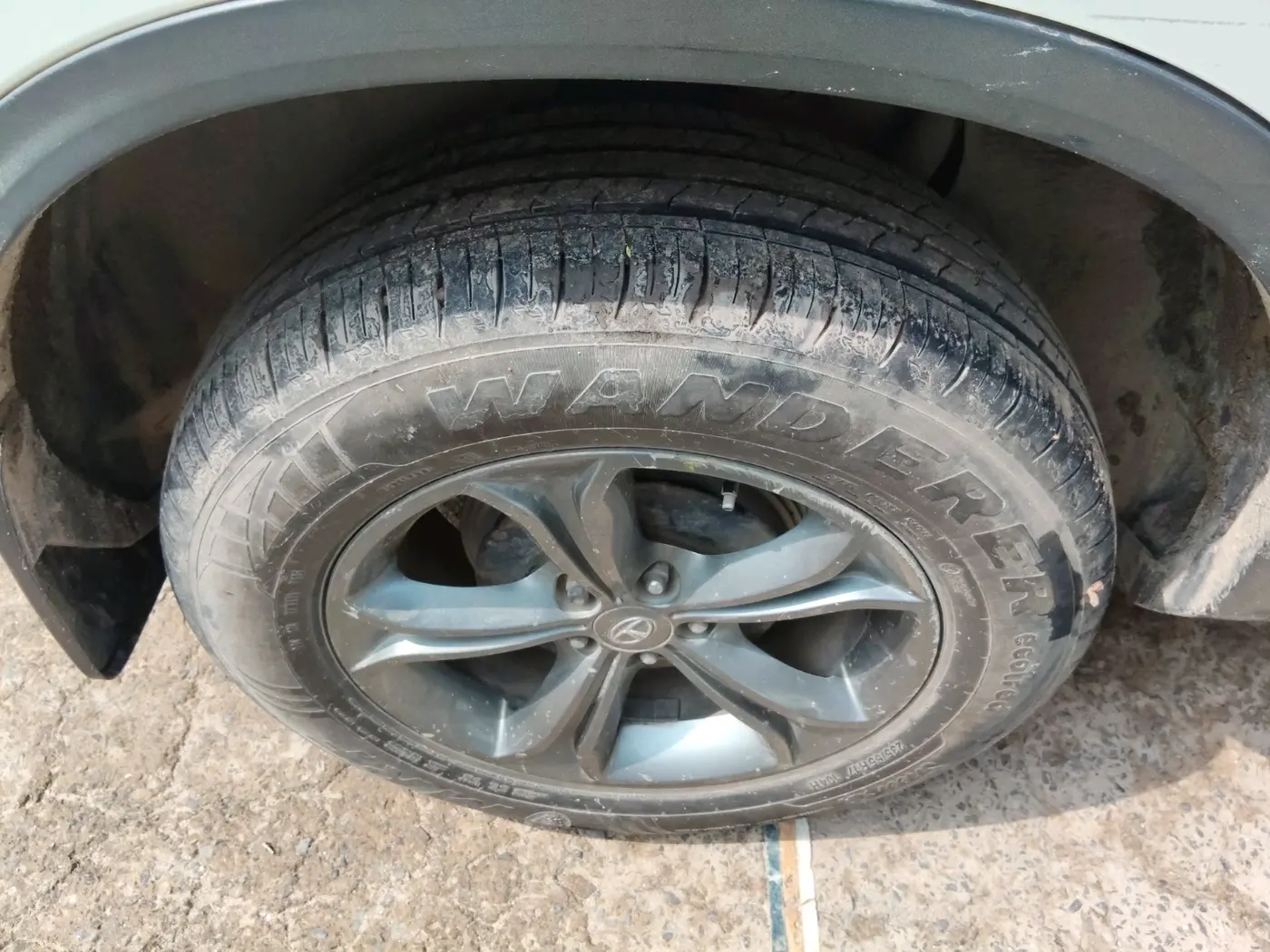 2021 Tata Harrier XT PLUS 2.0L KRYOTEC, Diesel, Manual, 73,298 km, tyre