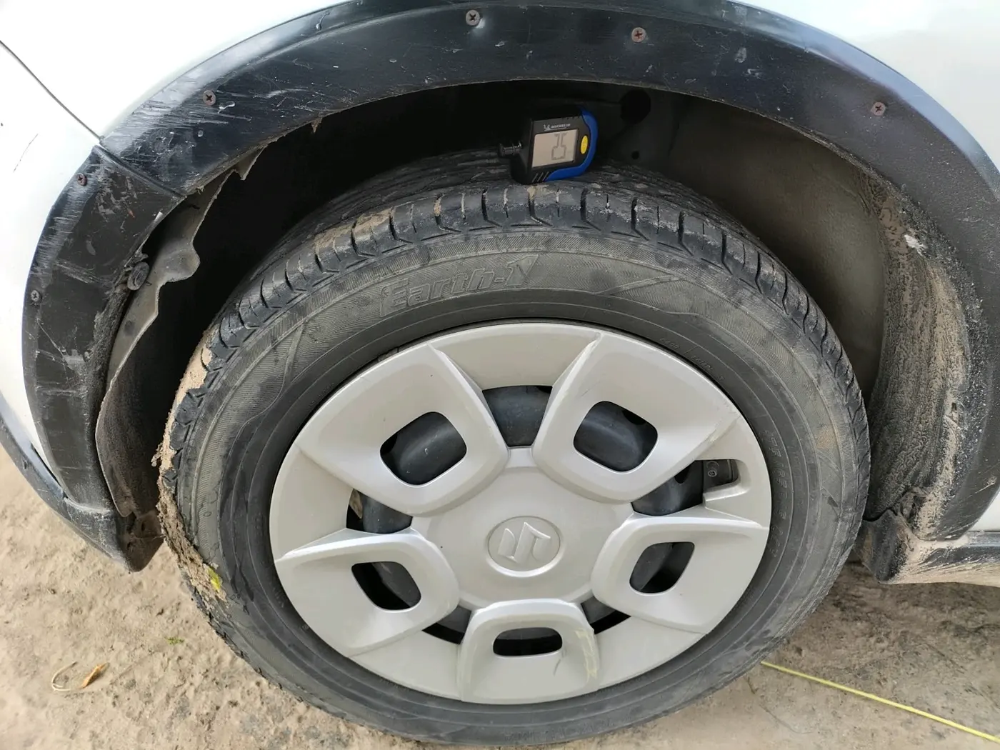 2018 Maruti IGNIS DELTA 1.2, Petrol, Manual, 74,630 km, tyre