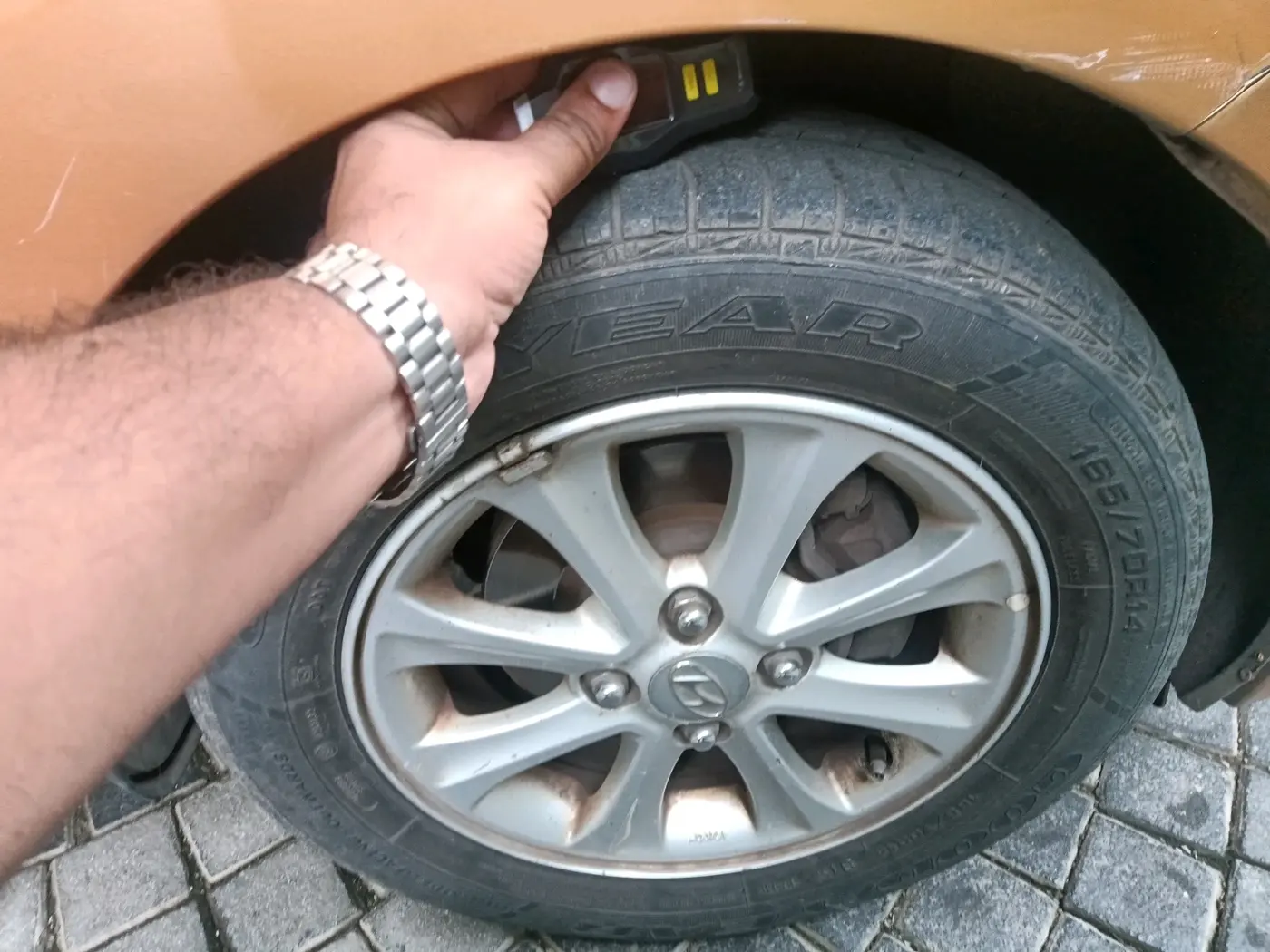 2014 Hyundai Grand i10 ASTA AT 1.2 KAPPA VTVT, Petrol, Automatic, 80,234 km, tyre