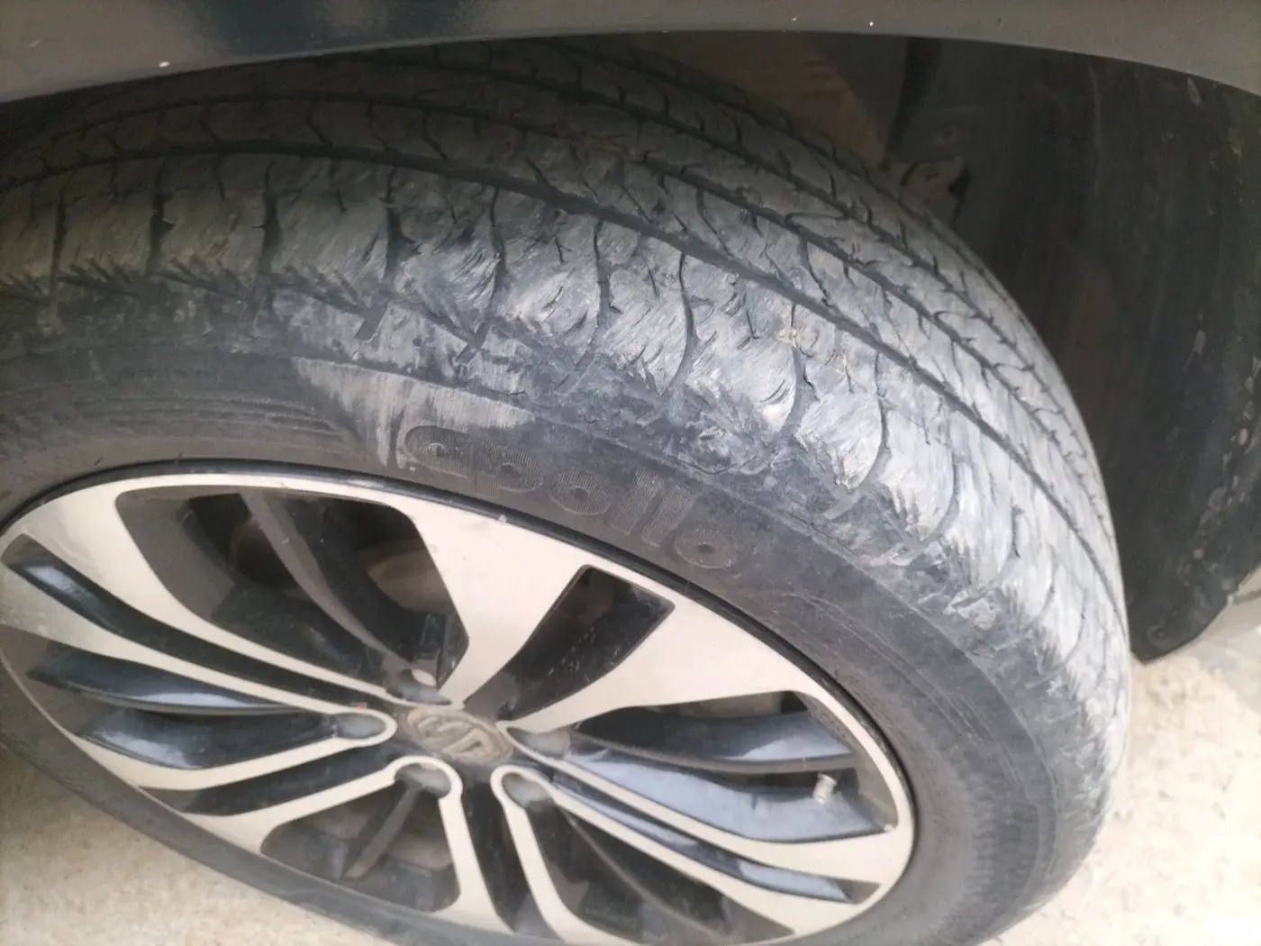 2019 MG HECTOR SUPER 2.0 DIESEL, Diesel, Manual, 86,423 km, tyre