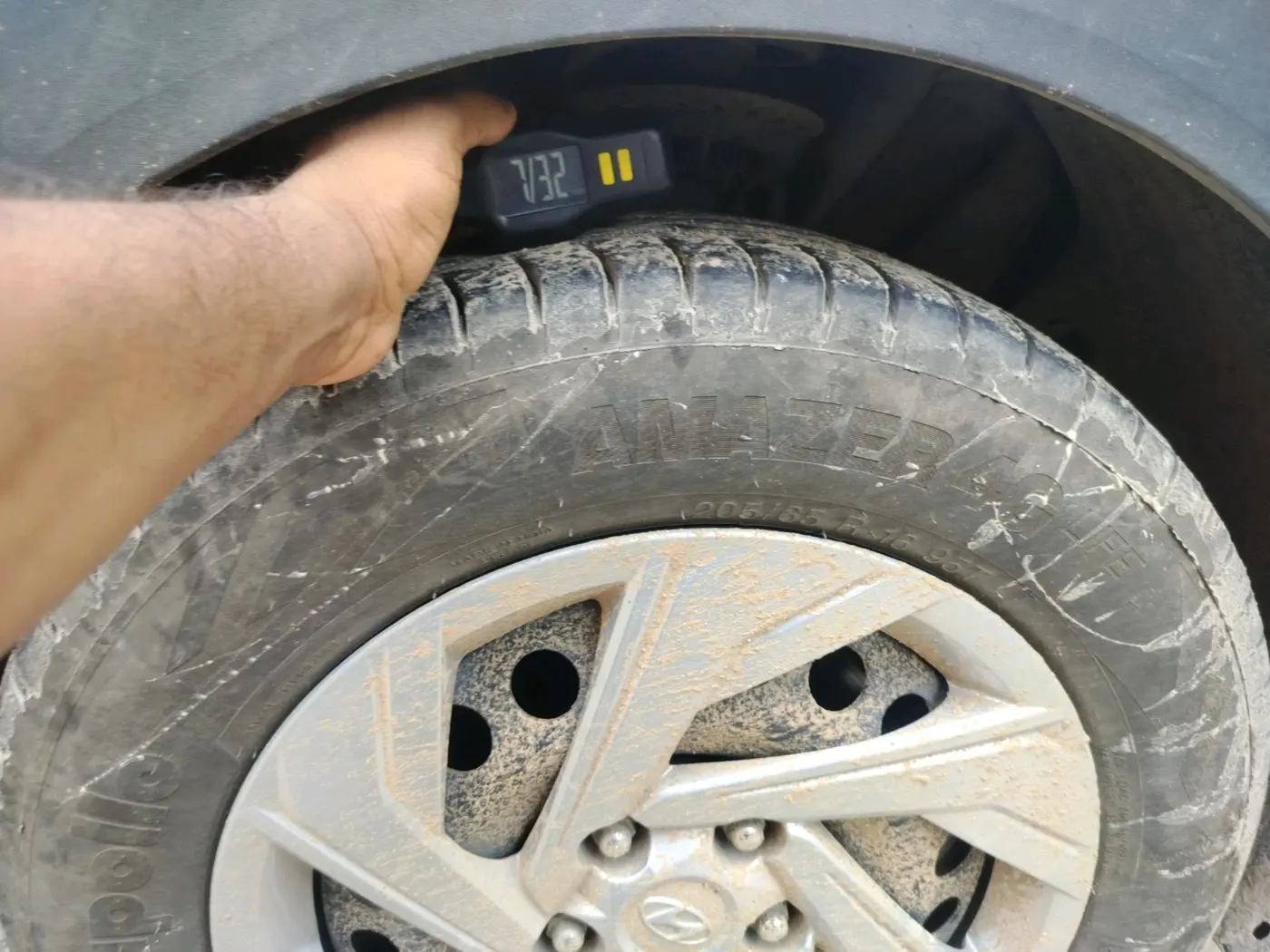 2018 Hyundai Creta E PLUS 1.6 PETROL, CNG, Manual, 67,070 km, tyre