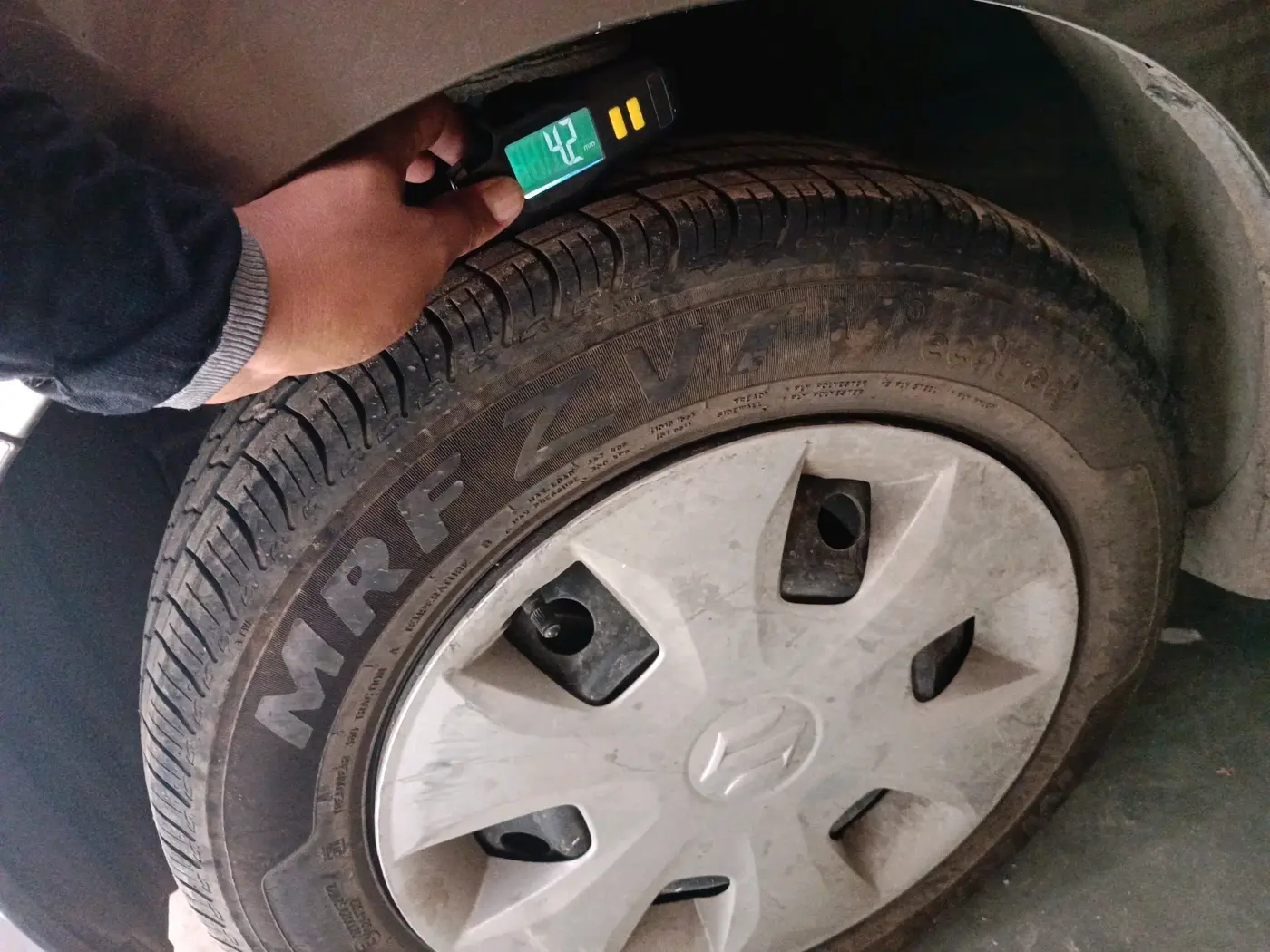 2023 Maruti New Wagon-R VXI CNG 1.0, CNG, Manual, 8,338 km, tyre