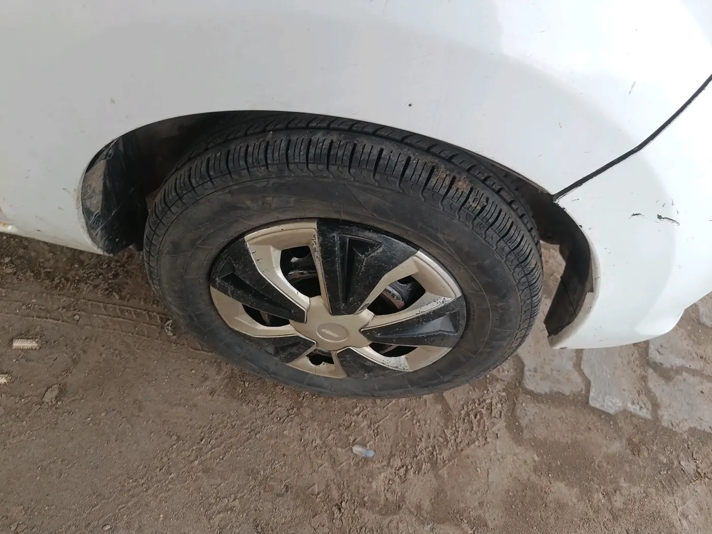 2016 Maruti Alto 800 LXI, Petrol, Manual, 1,90,649 km, tyre