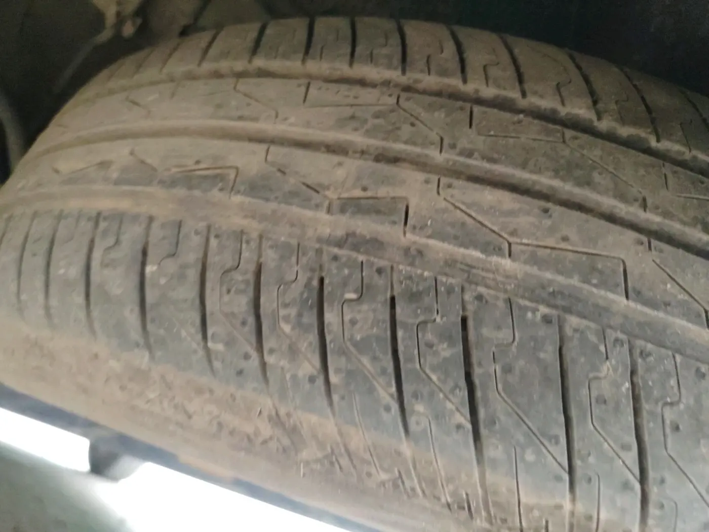 2023 Tata PUNCH PURE MT CNG, CNG, Manual, 27,145 km, tyre