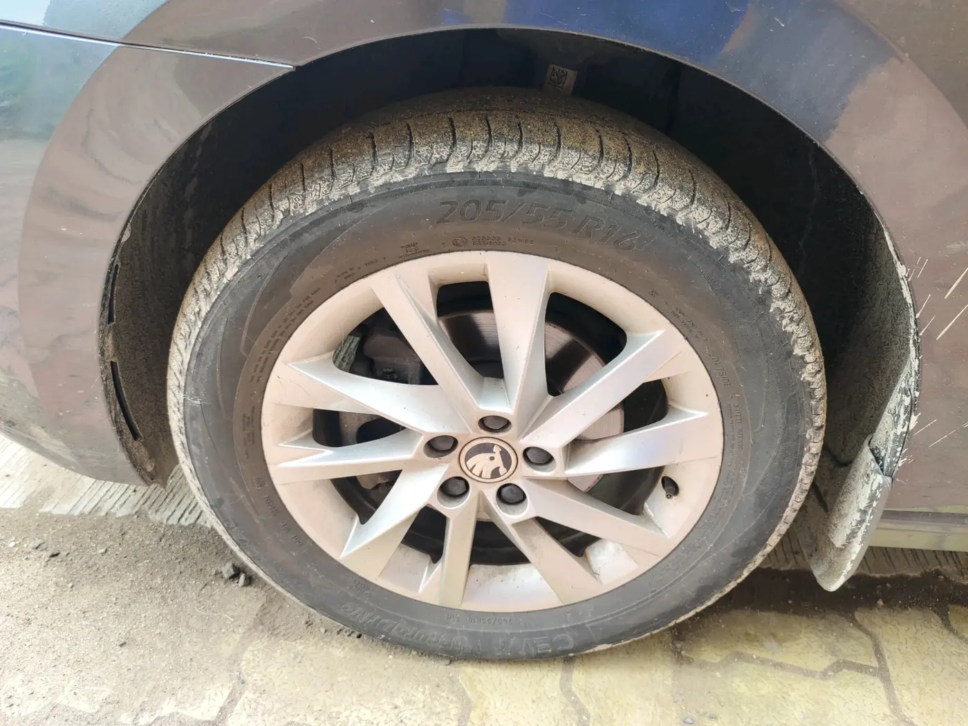 2022 Skoda SLAVIA AMBITION 1.0L TSI AT, Petrol, Automatic, 53,248 km, tyre