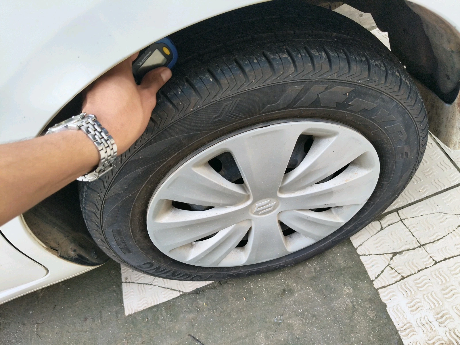 Tyres