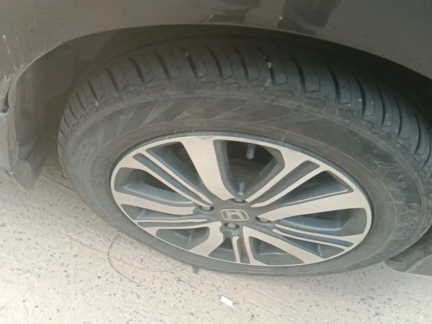 2019 Honda City 1.5L I-VTEC V MT, Petrol, Manual, 89,723 km, tyre