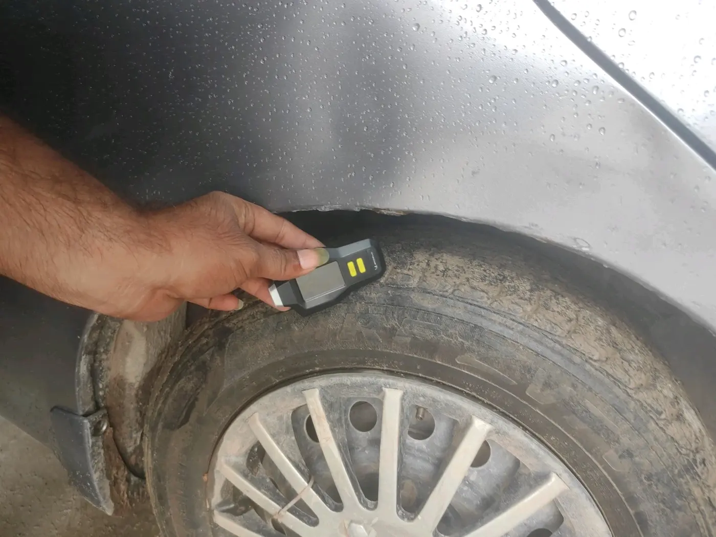 2014 Maruti Ciaz VXI, CNG, Manual, 78,423 km, tyre