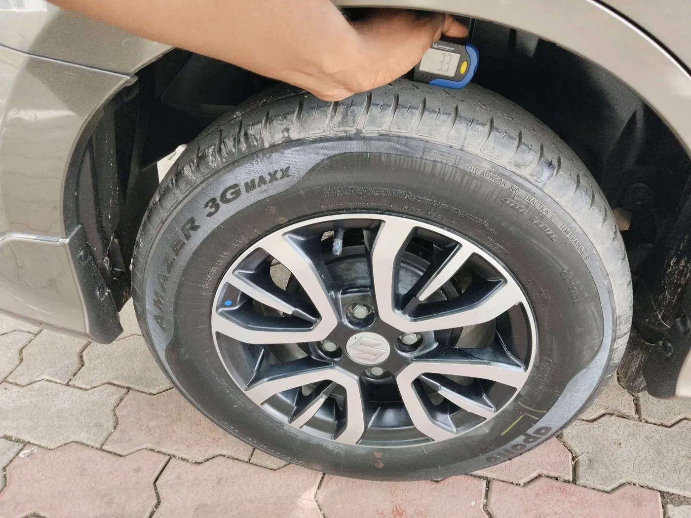 2021 Maruti Dzire VXI, Petrol, Manual, 43,822 km, tyre