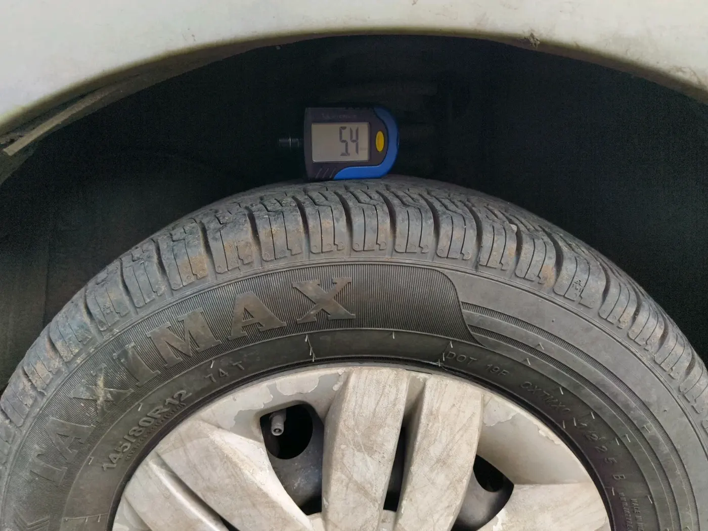 2020 Maruti Alto VXI, Petrol, Manual, 47,000 km, tyre