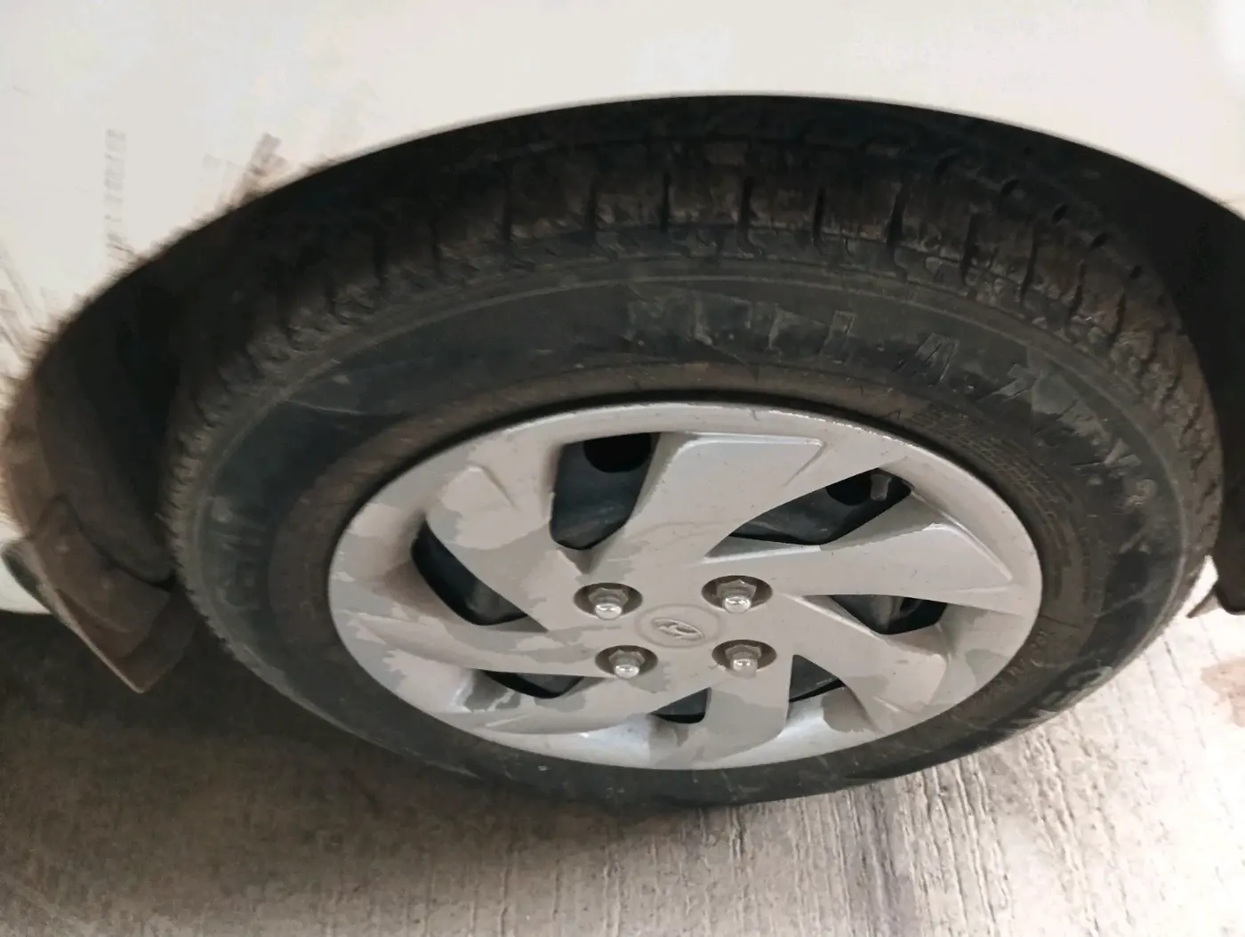 2019 Hyundai NEW SANTRO SPORTZ AMT, CNG, Automatic, 58,426 km, tyre