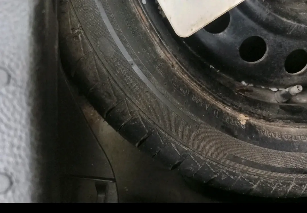 2014 Maruti Wagon R 1.0 VXI, Petrol, Manual, 25,043 km, tyre