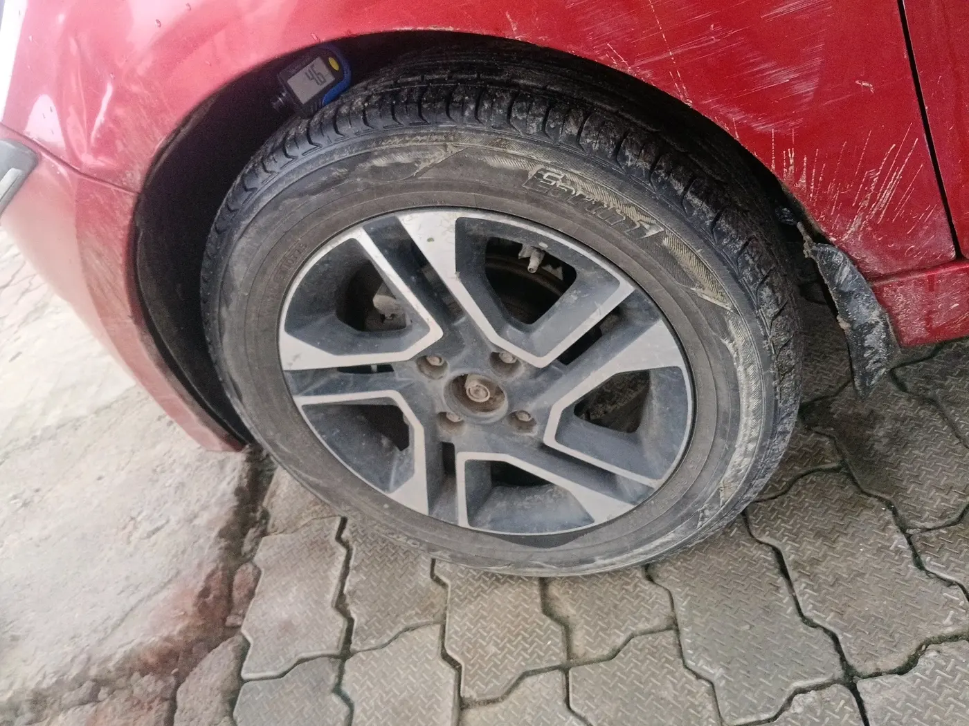 2019 Tata Tiago XZ PLUS PETROL, Petrol, Manual, 55,939 km, tyre