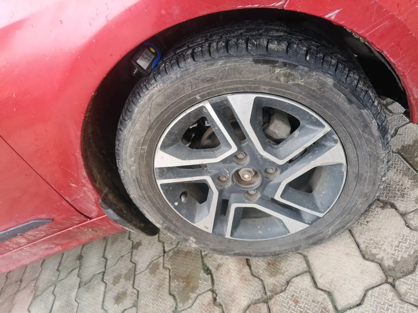 2019 Tata Tiago XZ PLUS PETROL, Petrol, Manual, 55,939 km, tyre