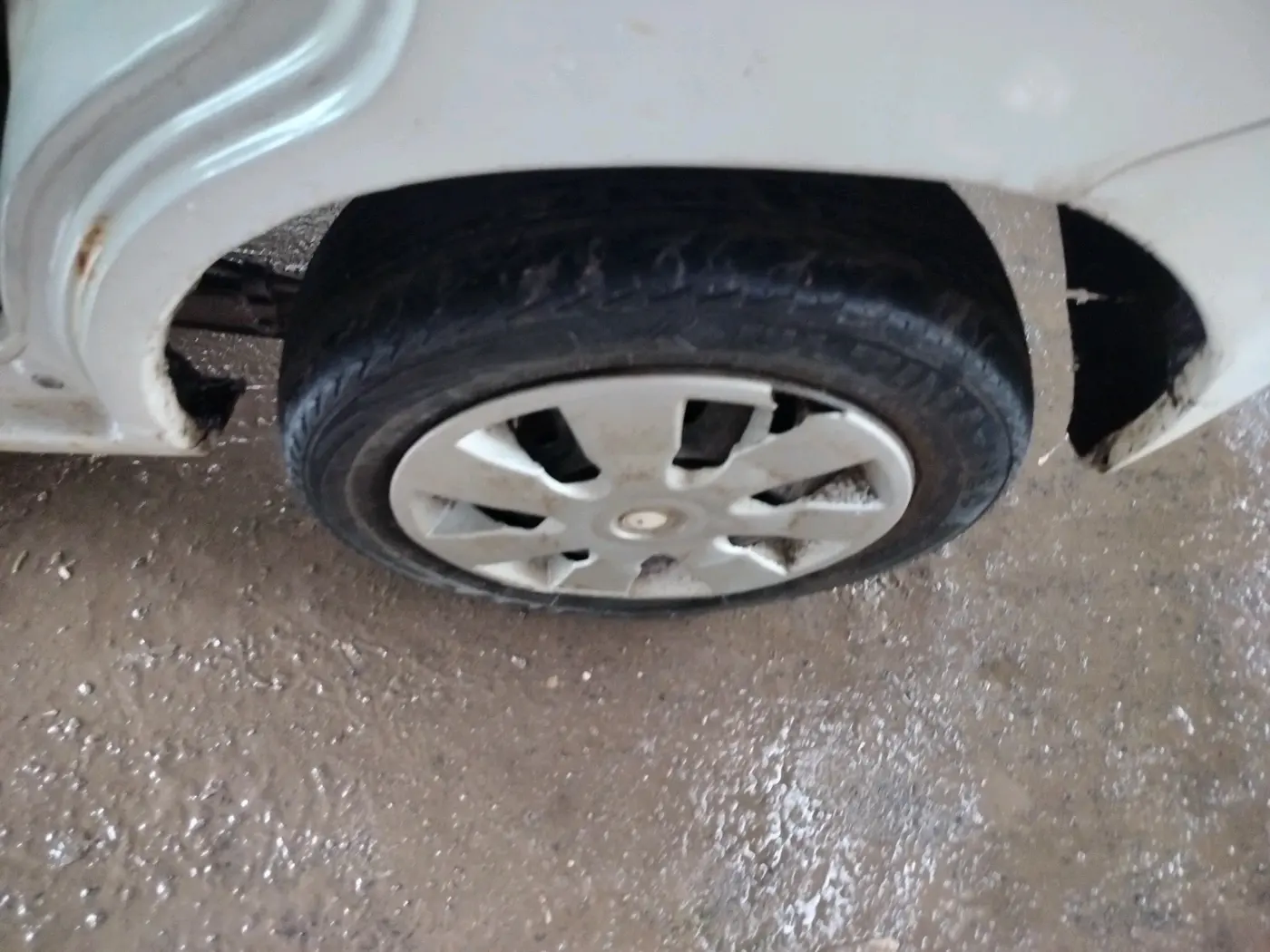 2011 Maruti Alto K10 VXI, Petrol, Manual, 78,247 km, tyre