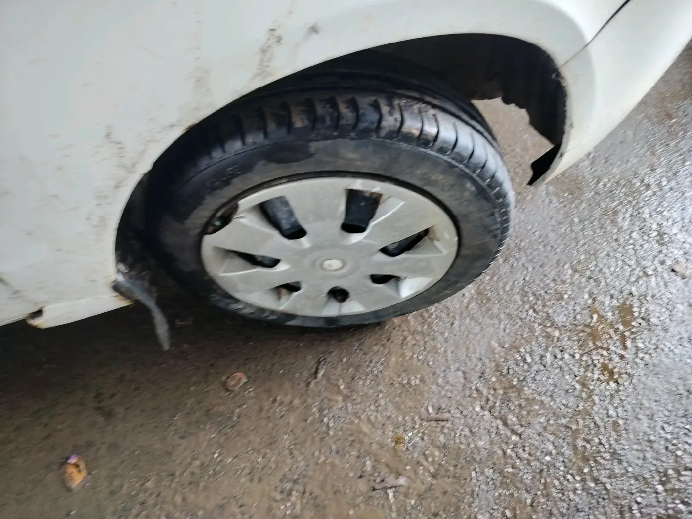 2011 Maruti Alto K10 VXI, Petrol, Manual, 78,247 km, tyre